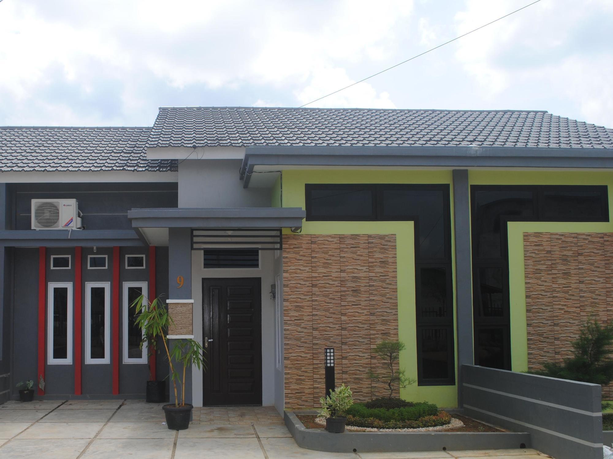 Golden Hawaii Villa Singkawang Exterior foto